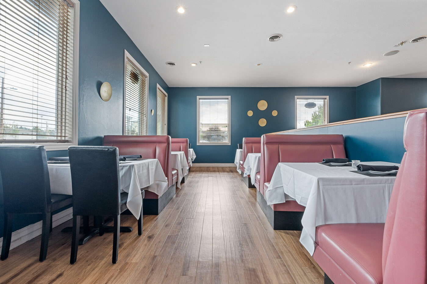 Additional booth seating