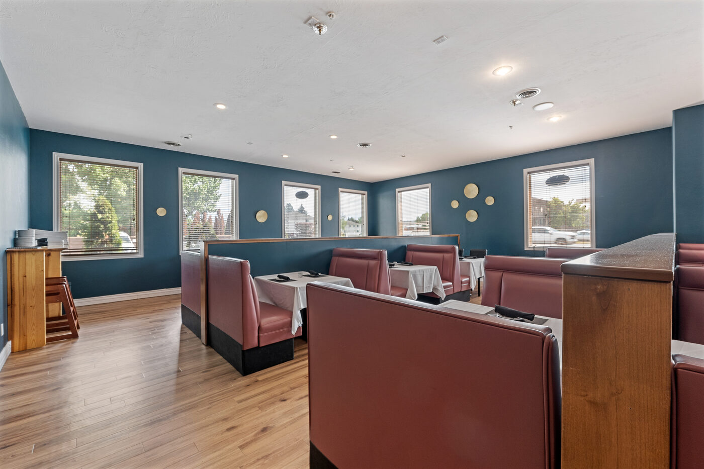 Booth seating with windows